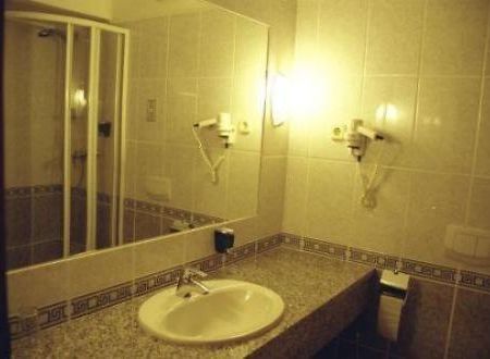 Gottwald Hotel Tatabánya Camera foto